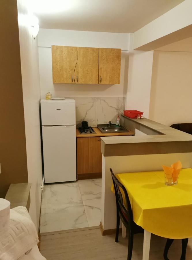 Vila Zuzette Hotel Констанца Екстериор снимка