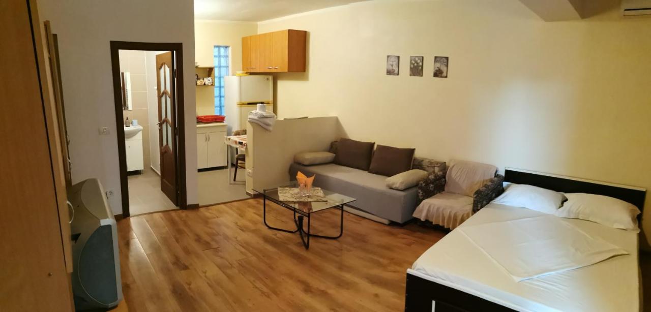 Vila Zuzette Hotel Констанца Екстериор снимка